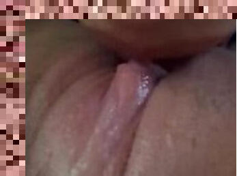 Boyfriend licking my pussy