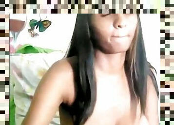 Desi sexy cam girl masturbating on request