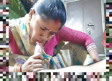 Indian Hot And Sexy Wife Cheating Her Husband And Fucking Her Neighbor Man