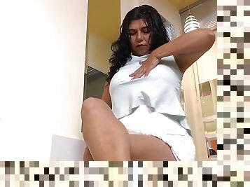 teta-grande, masturbação, maduro, latina, compilação, bbw, peituda, sozinho, provocando