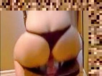 Bouncing my jiggly Pawg ass on 8 inch toy