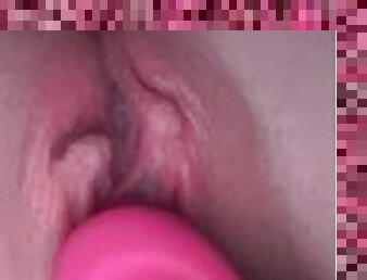 masturbation, orgasme, giclée, amateur, jouet, solo, brunette, petits-seins