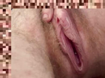 mastürbasyon-masturbation, boşalma, işeme, amcık-pussy, amatör, genç, vajinadan-sızan-sperm, meni, tatlı, tek-kişilik