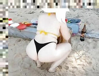 buntut, di-luar, awam, amateur, matang, milfs, pantai, rambut-kuning, solo, bikini