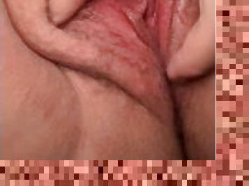 poilue, masturbation, chatte-pussy, giclée, amateur, mature, ados, belle-femme-ronde, point-de-vue, solo