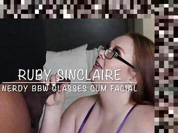 lunettes, amateur, fellation, belle-femme-ronde, joufflue, sur-le-visage, ejaculation, fétiche, ringard