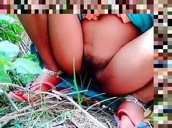Village girl nude video viral in fields indian sexy girl
