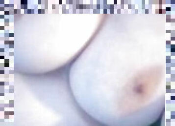 tetas-grandes, enorme, regordeta-chubby, zorra-slut, natural, tetas, gigante