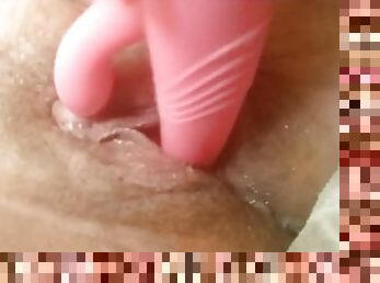 Pink vibrtor in hairy pussy, bbw milf hard masturbation